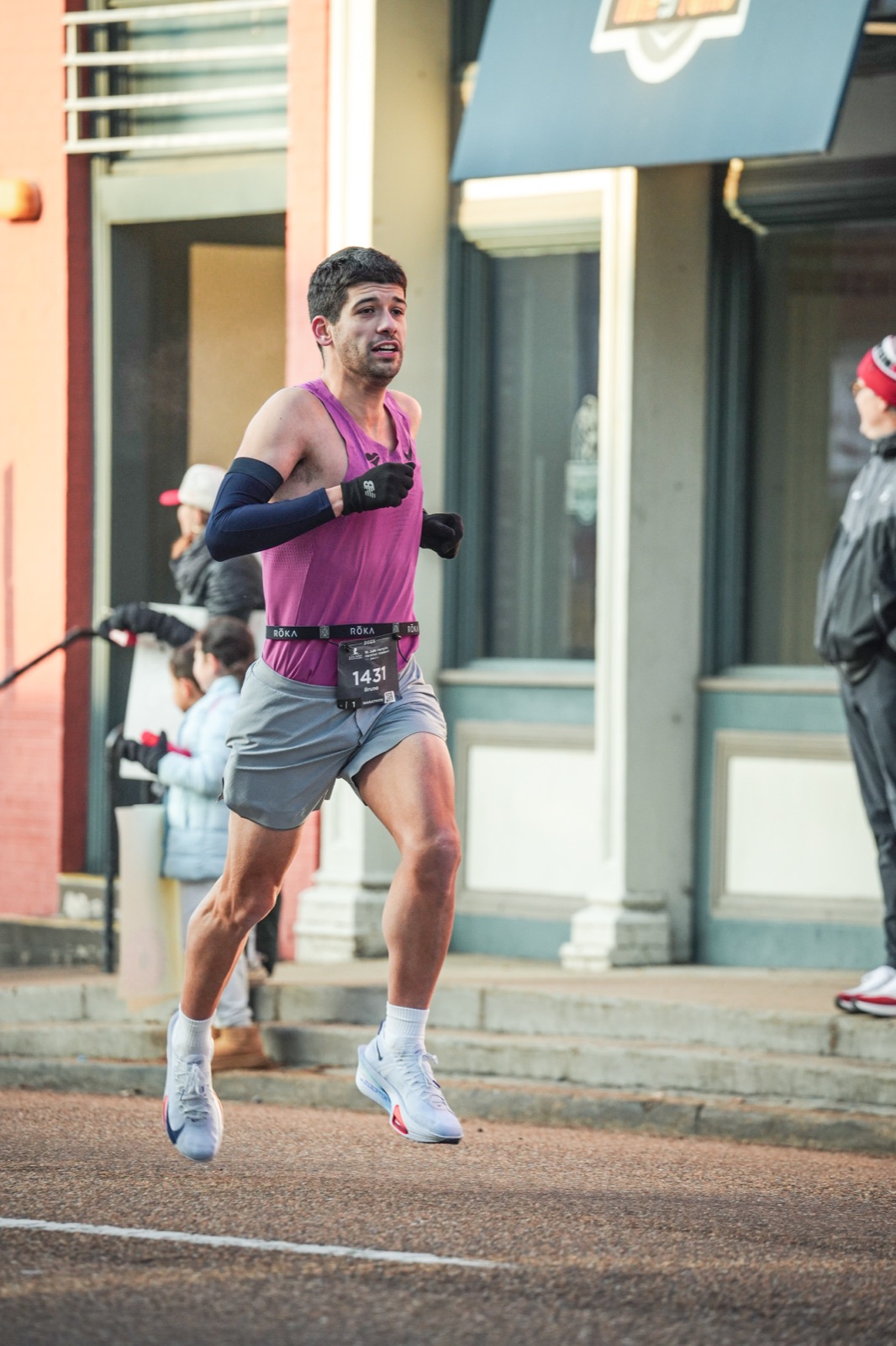 Bruno Artacho racing a marathon